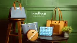 Strokes by Namrata Mehta logo